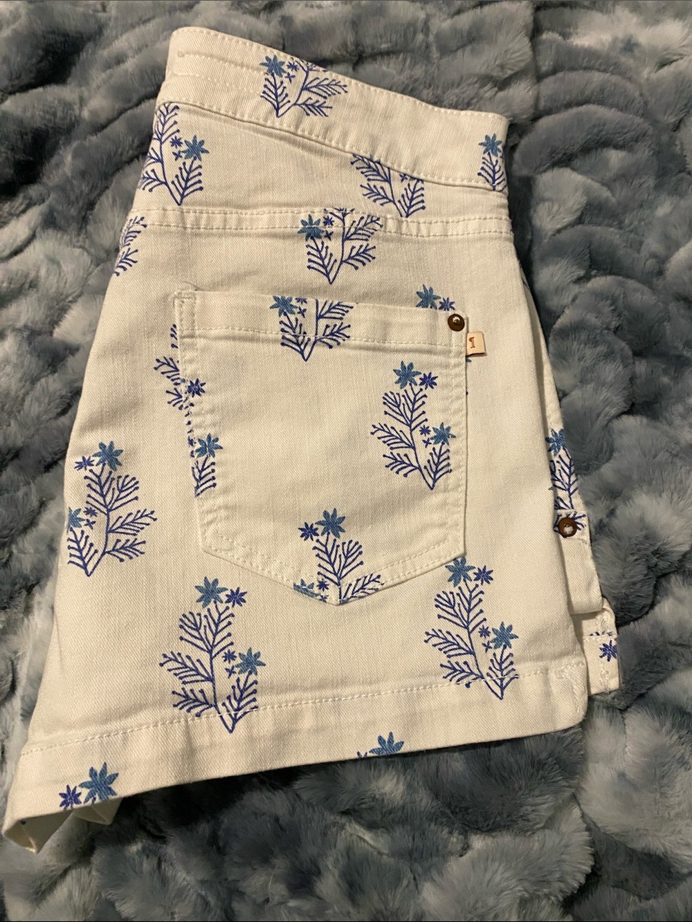 Pilcro White Denim Shorts with Blue Floral Print - Picture 3 of 5